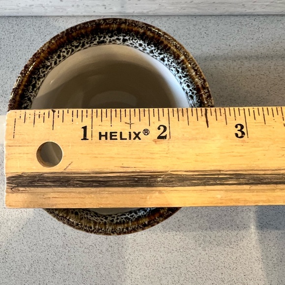 Vintage Alberta Canada Lake Louise Souvenir Stoneware Mug - Picture 11 of 12